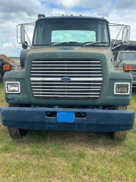 1993 Ford L800D