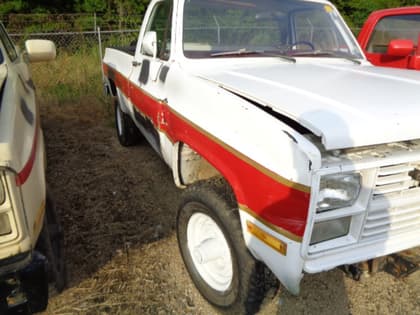 1985 CHEVROLET CD30903