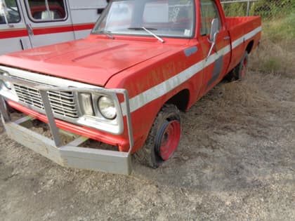 1977 DODGE W20