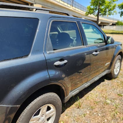 2009 FORD ESCAPE HYBRID D03759