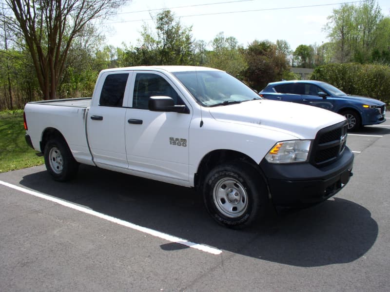 2017 RAM 1500 CREW CAB