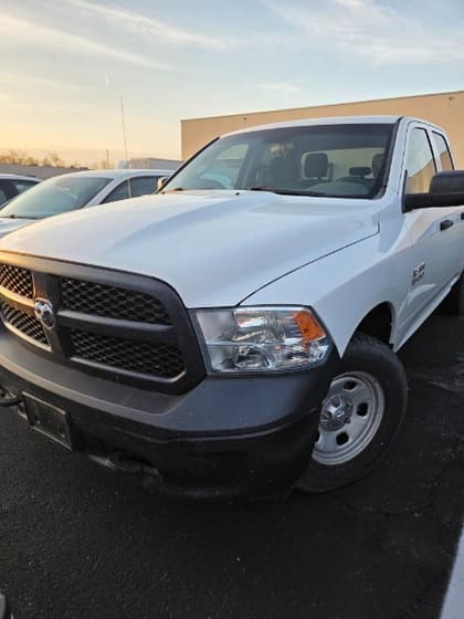 2016 RAM 1500 CREW CAB