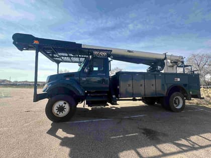 2002 INTERNATIONAL SA5245