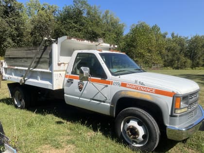 1997 CHEVROLET DUMP TRUCK