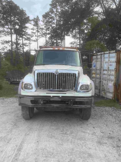 2006 INTERNATIONAL TRUCK 7600