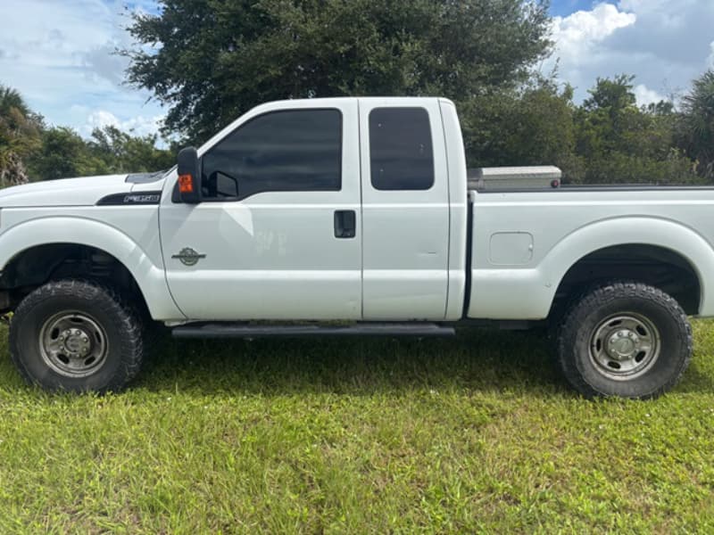 2012 FORD F350