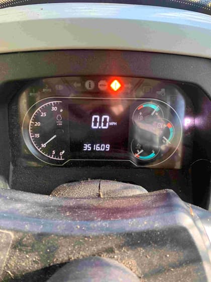 2017 JOHN DEERE 5100M