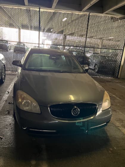 2006 BUICK LUCERNE - BATTERY