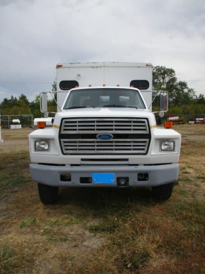 1994 FORD F700