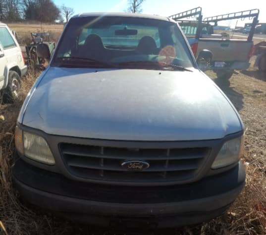 2002 FORD F150 XL
