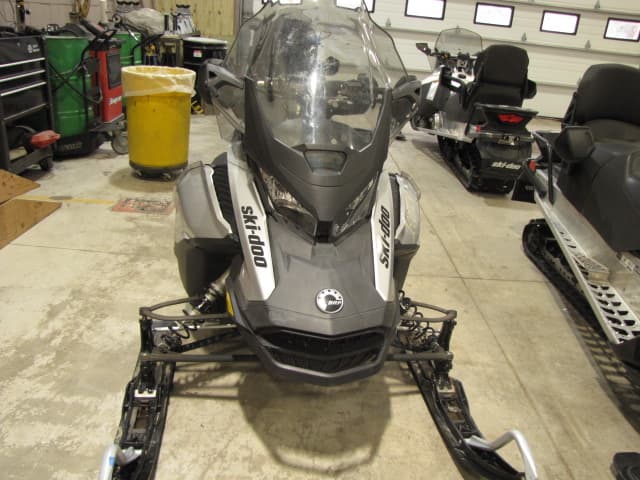 2019 BRP US INC GT TOURING LE 900