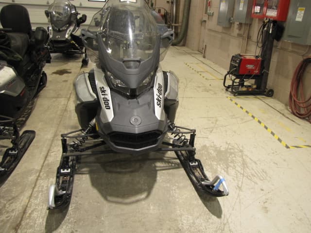 2019 BRP US INC GT TOURING LE 900