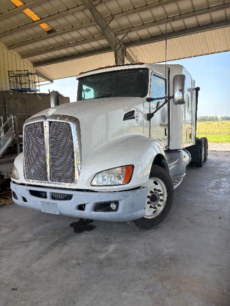 2012 FLEETWOOD T-660