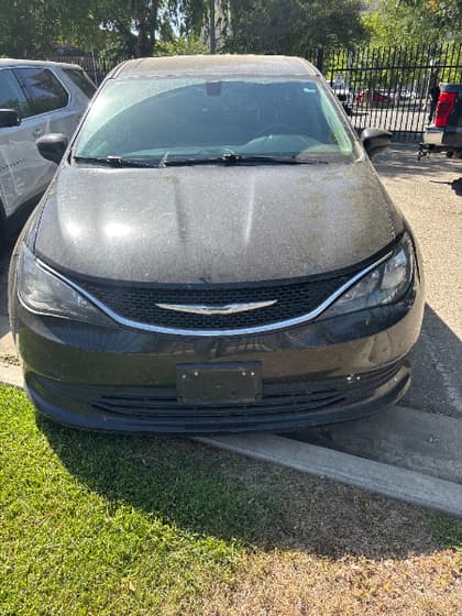 2020 CHRYSLER VOYAGER L