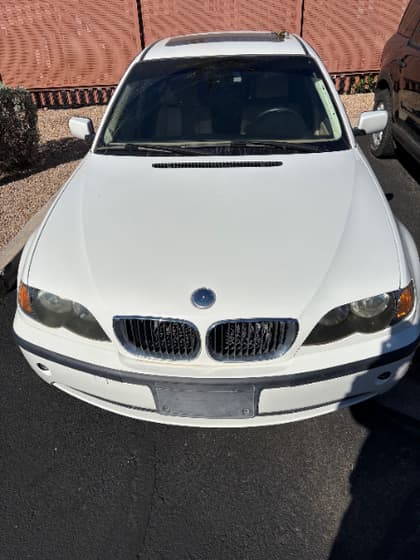 2004 BMW 325I