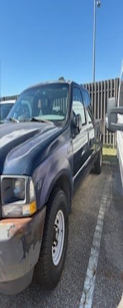 FORD F350 SUPER CREW