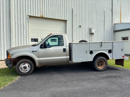 2001 FORD F350 XL SUPER
