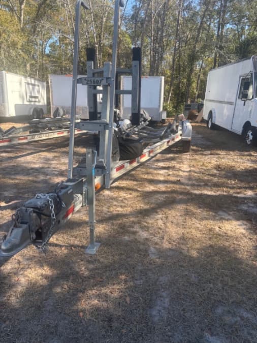EZ-LOADER Model 7900 Boat Trailer