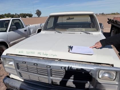 1992 DODGE D-SERIES PICKUP