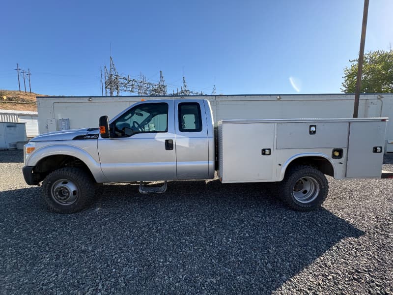 2015 FORD F-350
