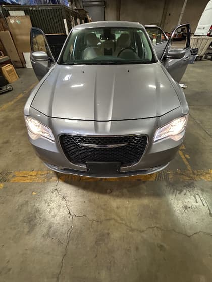 2016 CHRYSLER 300