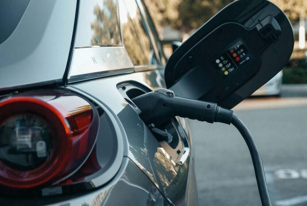 5 Best Used Hybrid SUVs Under $35,000