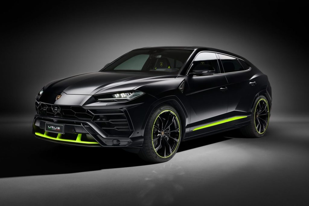 lamborghini urus suv