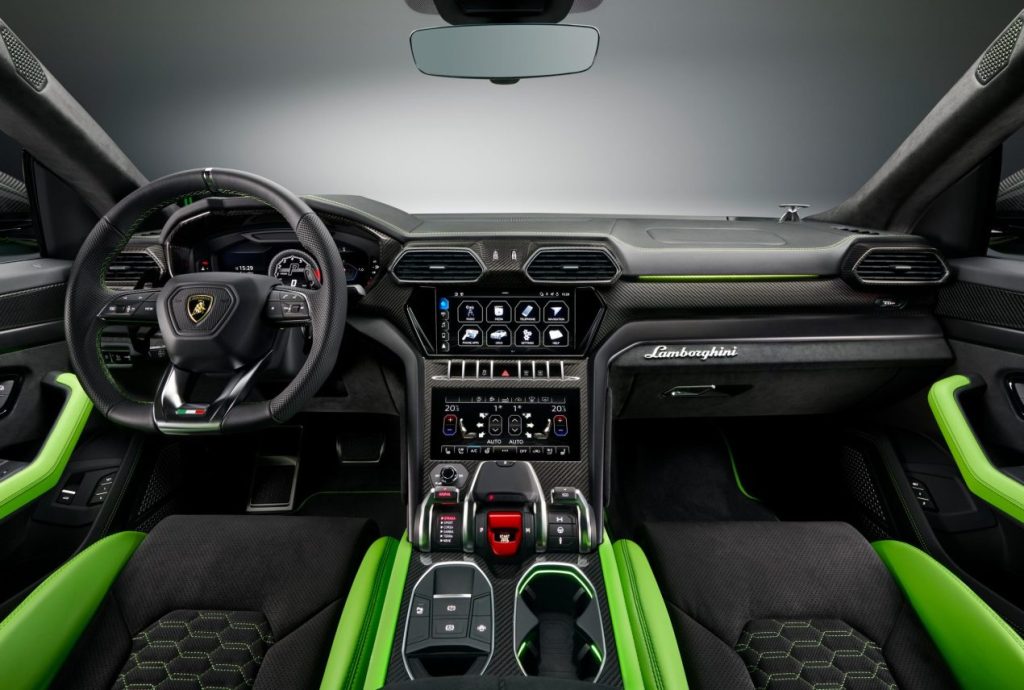 Der Innenraum des Lamborghini Urus kann nach Herzenslust individualisiert werden