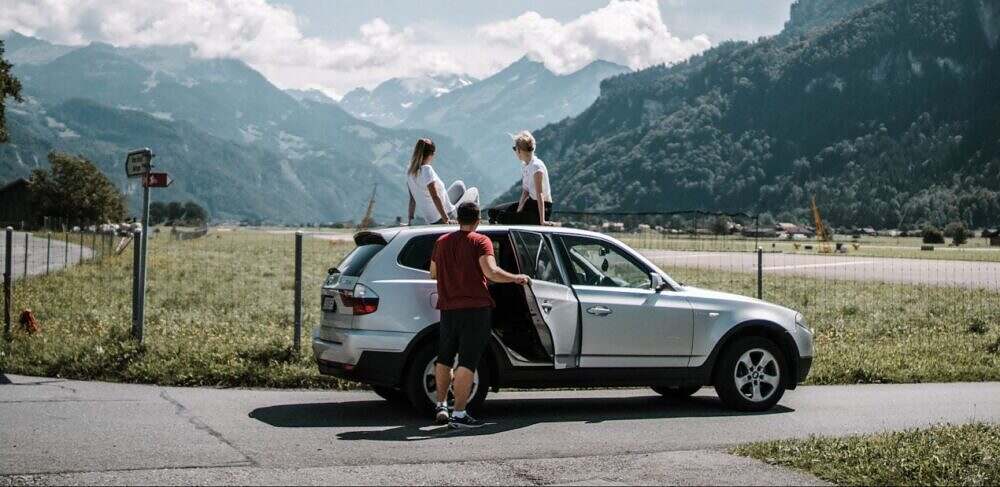 SUV sightseeing