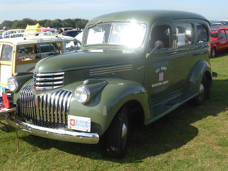 1930 Chevy SUV 2