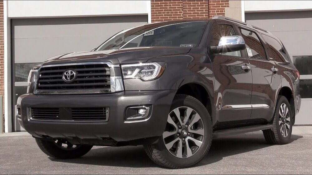 5 Best Used Extended Length SUVs on the Market Today