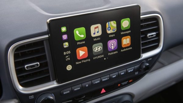 Der Venue kommt mit Apple Car Play und Android Auto | Hyundai