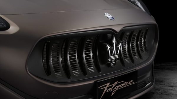 Upcoming Grecale Folgore SUV front fascia | Maserati