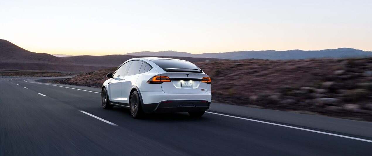 Model X | image Courtesy of Tesla, Inc.