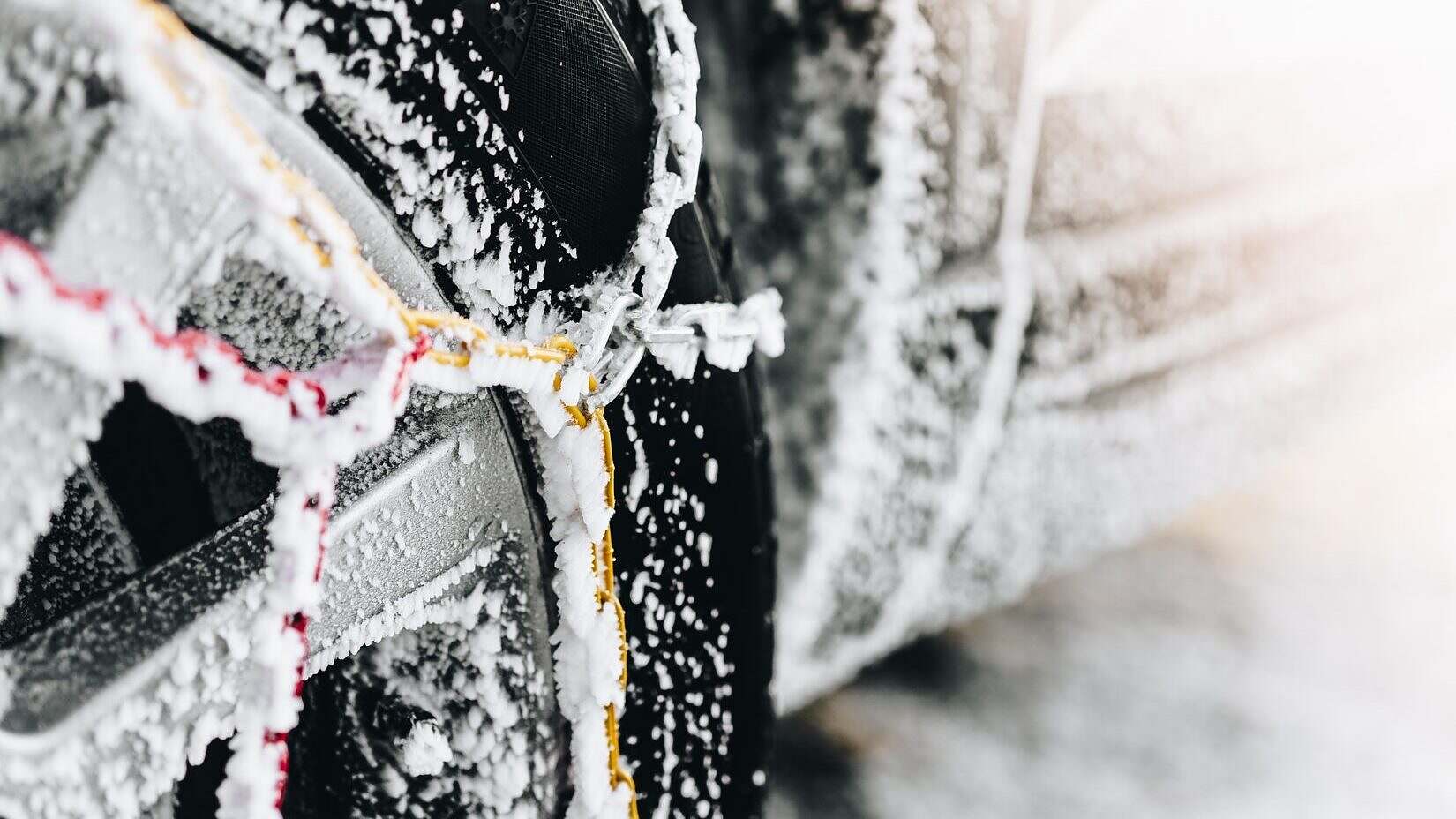 pneus chaînes à neige 1