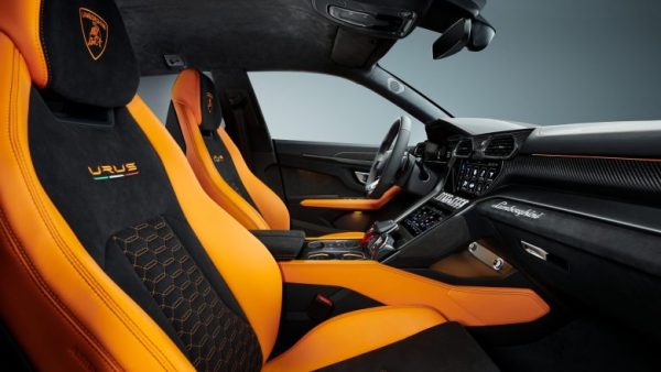 urus arancio boréal lamborghini