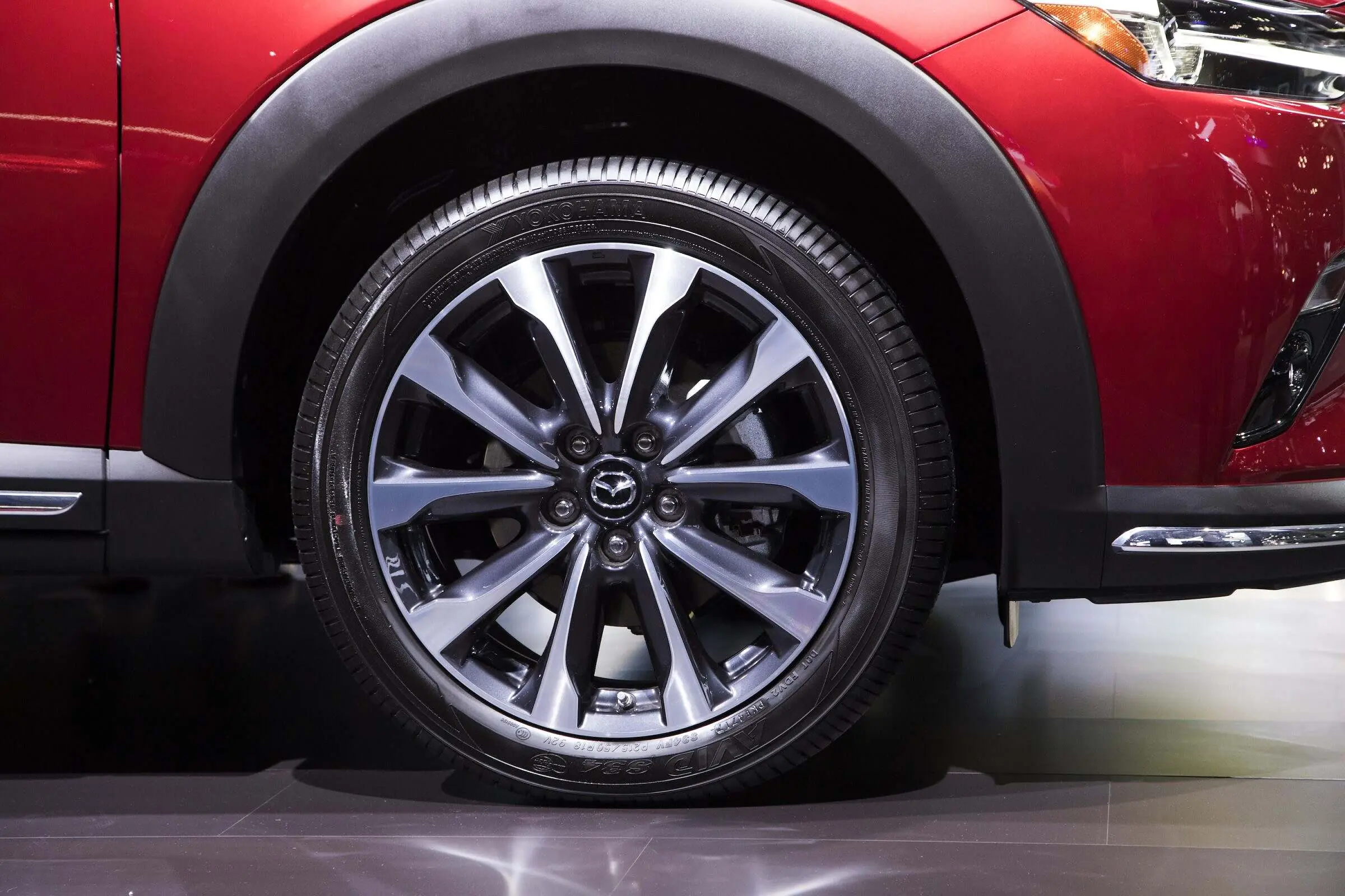 mazda CX-3 wheels red