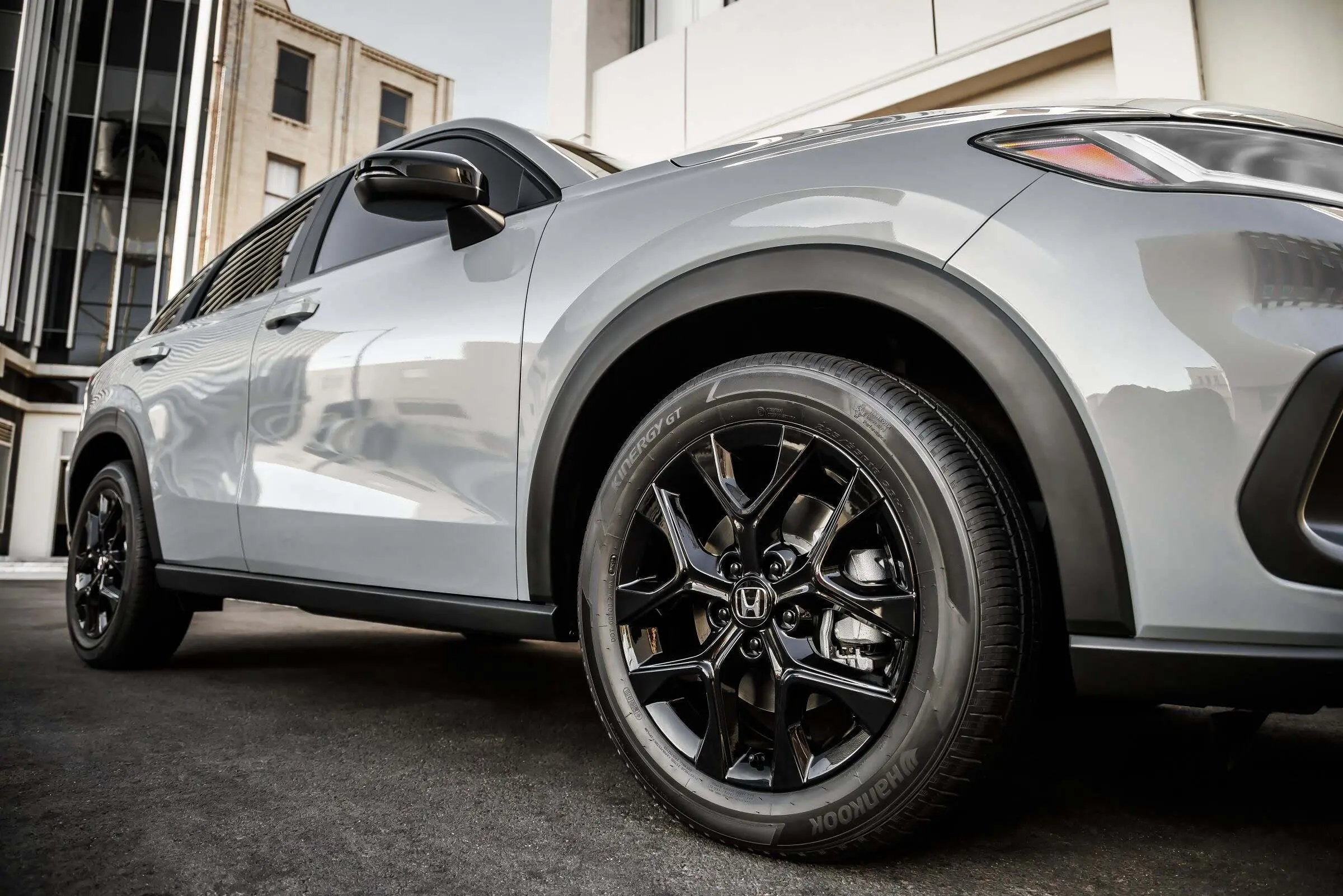 Honda HR V Sport exterior