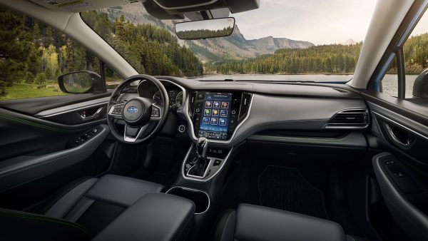 2023 Outback suv Interior dash front side mountain view