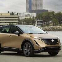 https://suv.me/wp-content/uploads/2023/01/2023-ariya-nissan-1.jpg