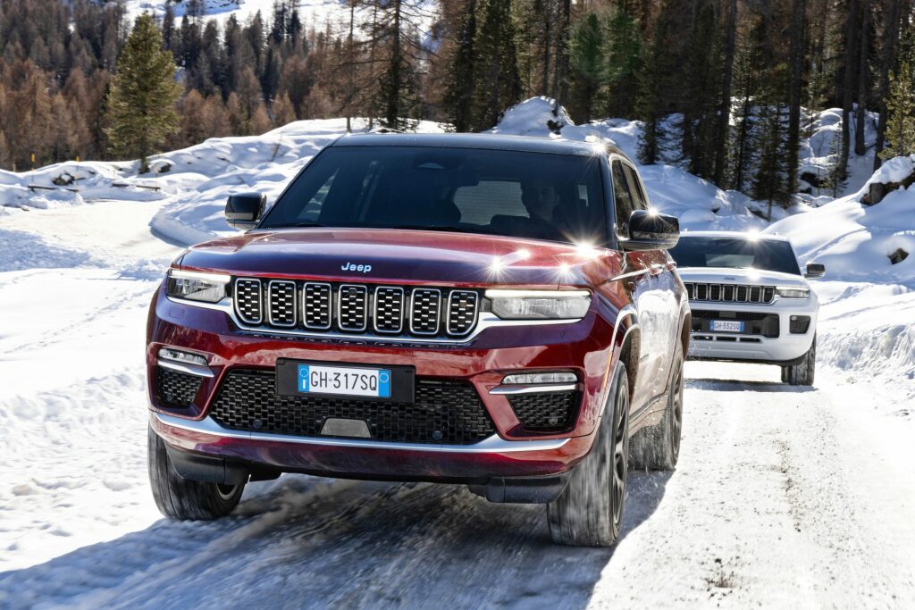 Grand Cherokee xe plug in édition de lancement hybride