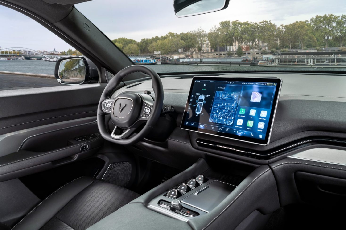 El interior del SUV VinFast VF 9 2023: una maravilla eléctrica lujosa y repleta de tecnología
