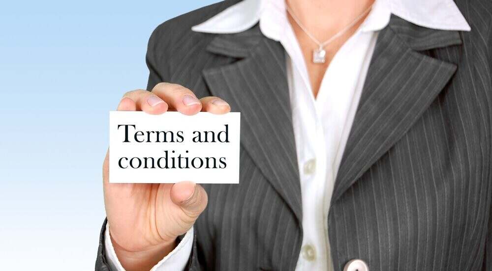 Some of the Pros and Cons of a Leasing a New Car
