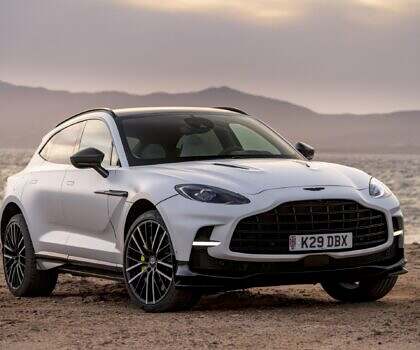 Aston Martin DBX Satin Neutron White