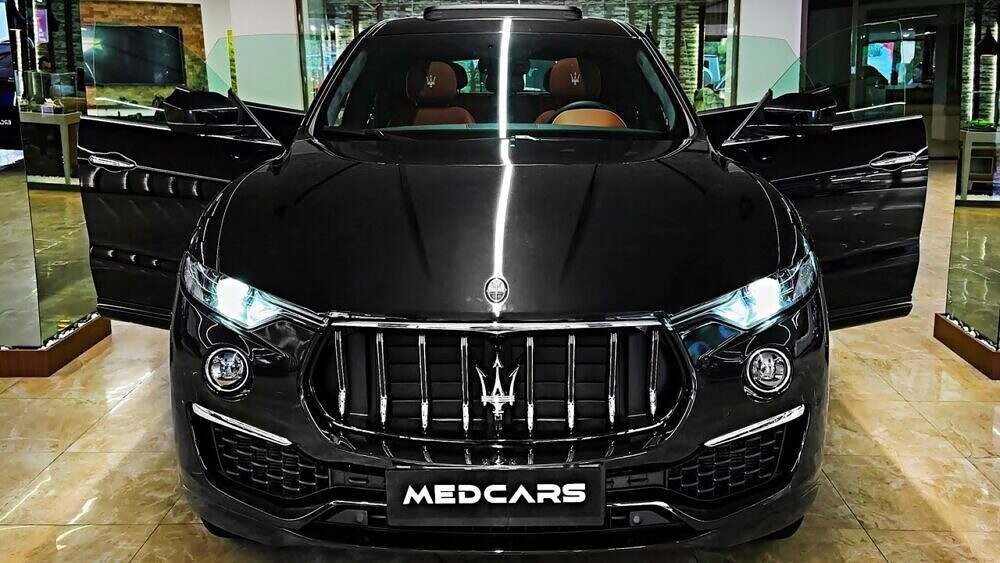 Get a Walk-around Tour of the 2023 Maserati Levante SUV