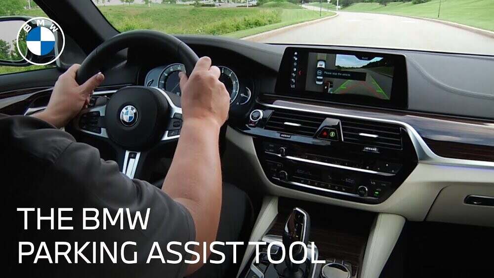 What is BMW’s Parking Assistant Tech?