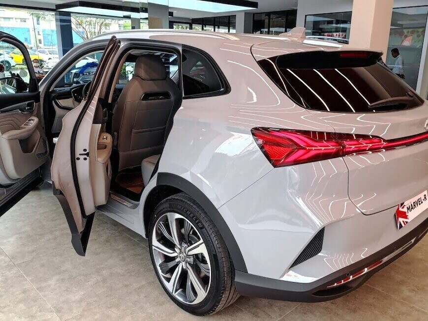 Take a Walkaround Tour of the MG Marvel R SUV