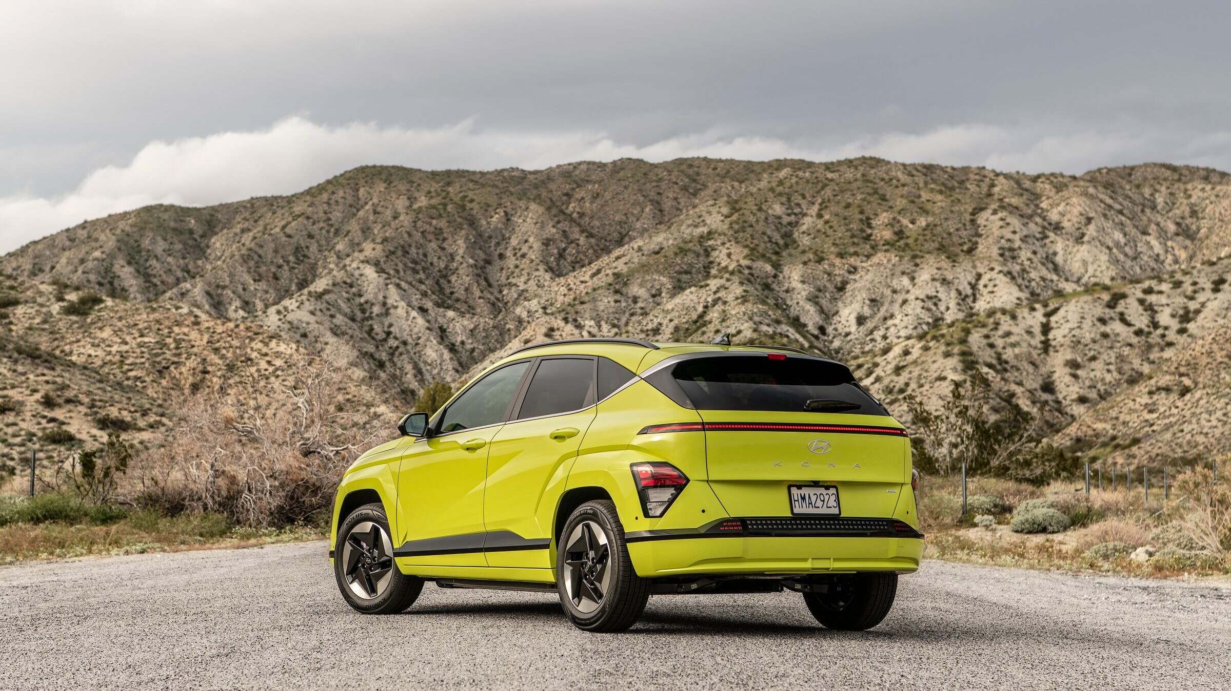 Best Features of the 2024 Hyundai Kona AllElectric SUV SUV.ME