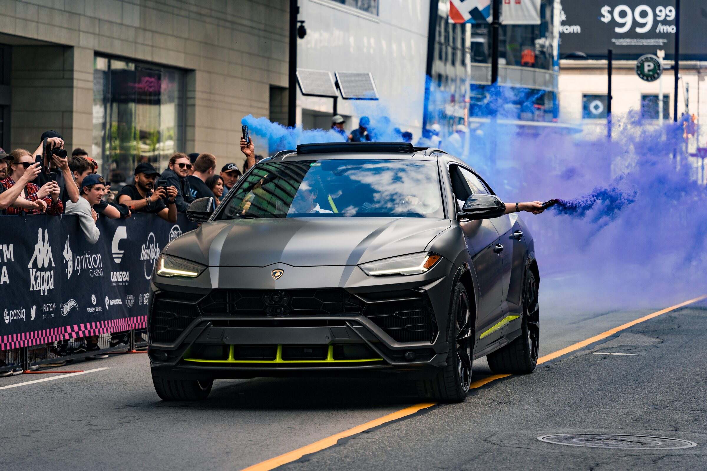 lamborghini urus