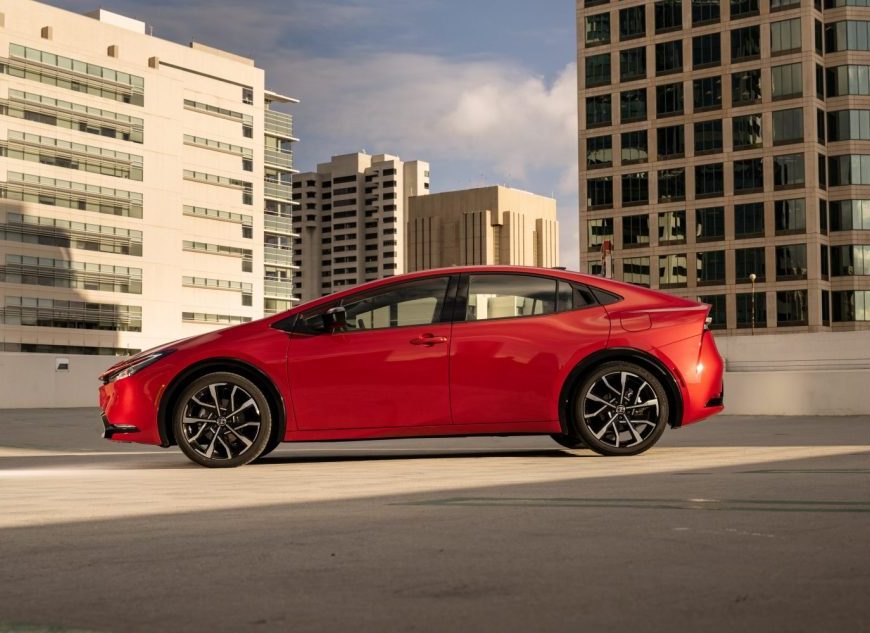 2023 PriusPrime XSE SupersonicRed